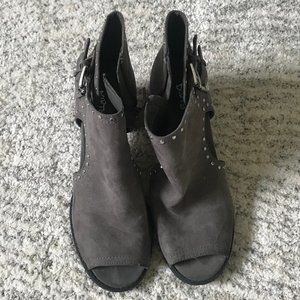 Dirty Laundry Woman's Suede Peep Toe Boots